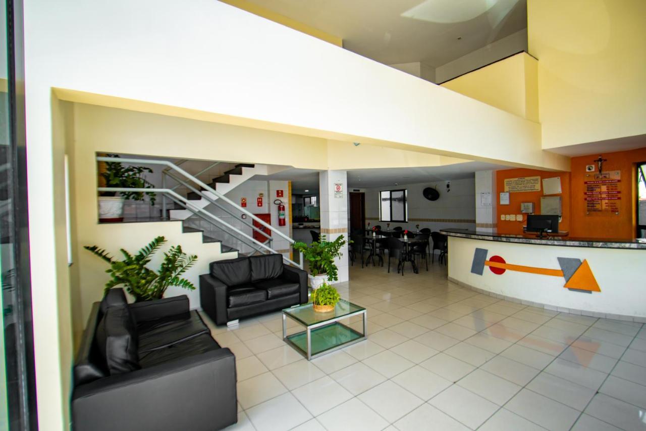 Hotel Piramide Pituba - Av Paulo VI サルバドール エクステリア 写真
